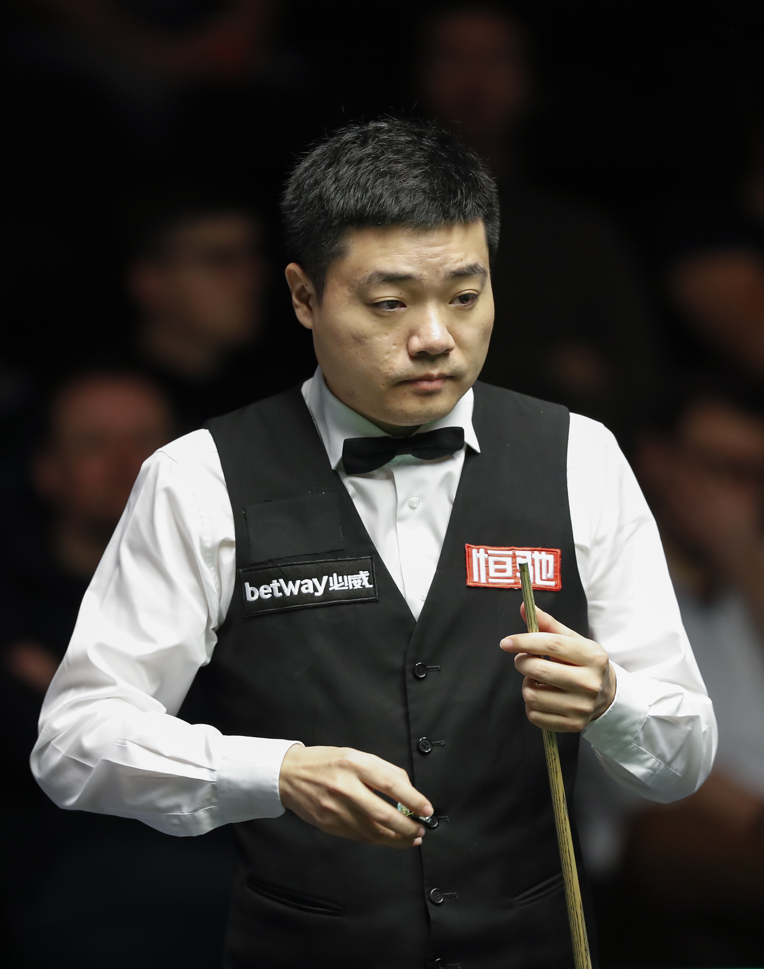 梅西更新社媒晒生活照，内马尔评论：模特🐐.