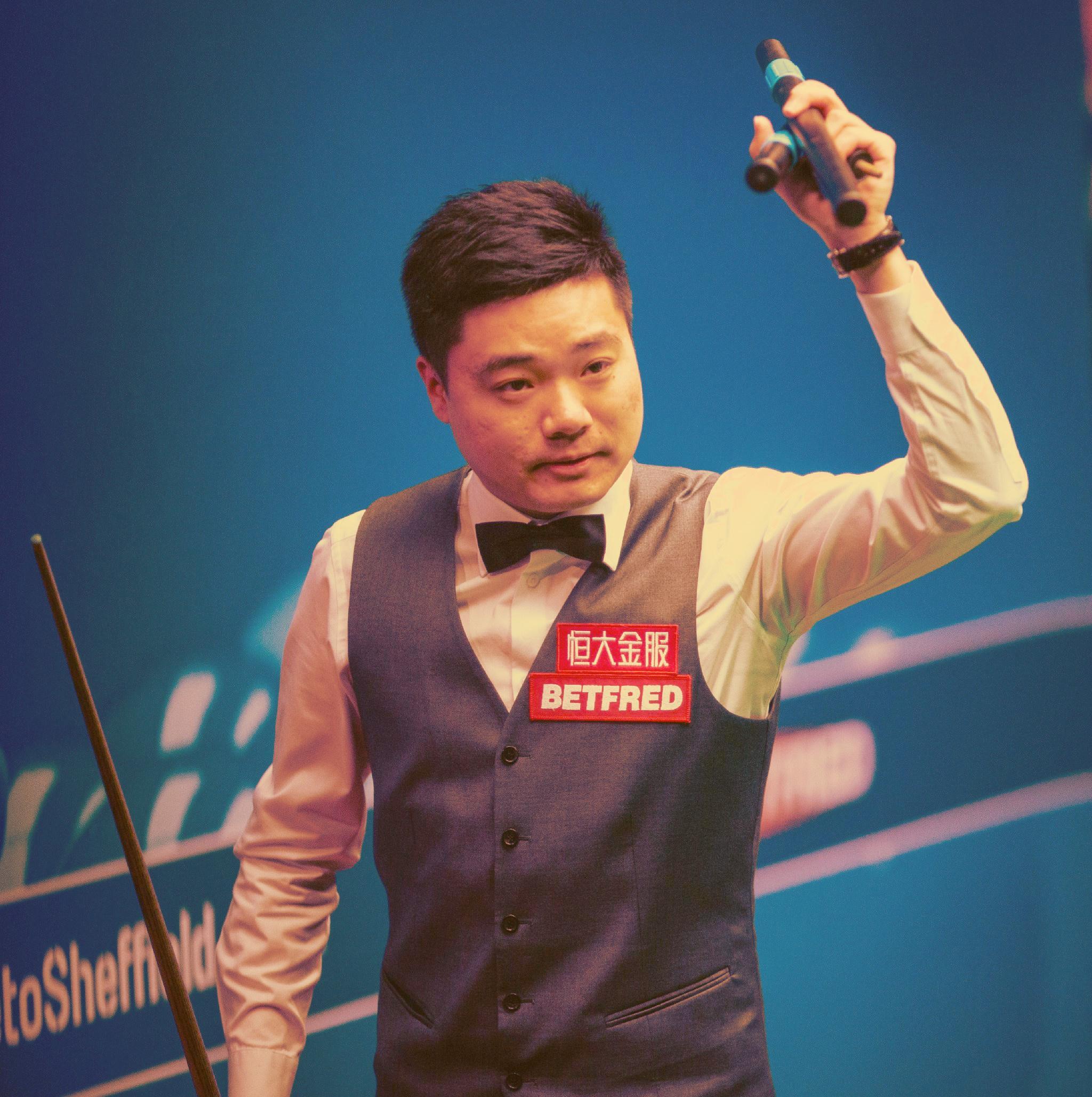 体育中超：平分秋色 天津津门虎0-0闷平十人河南